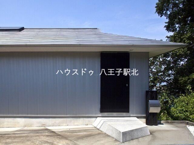 2LDK house in Hachioji, Tokyo - Photo 1