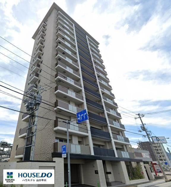 3LDK apartment in Yamaguchi, Yamaguchi - Photo 1