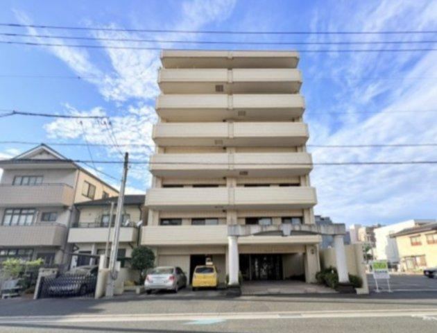 3LDK apartment in Fukuyama, Hiroshima - Photo 1