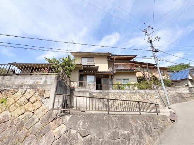 8DK house in Onomichi, Hiroshima - Photo 1