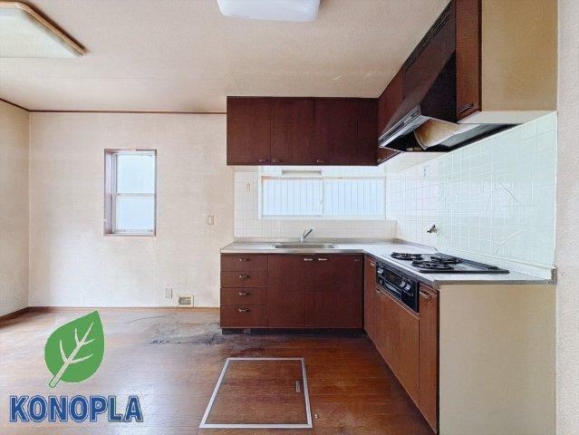 4LDK+S house in Oizumi, Ora District, Gunma - Photo 1