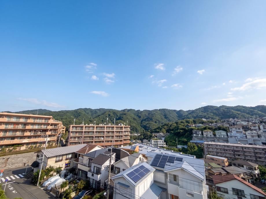 2LDK apartment in Zushi, Kanagawa - Photo 1