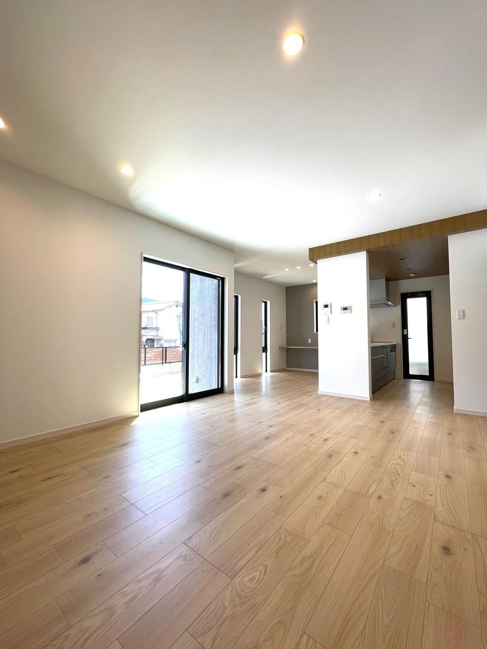 3LDK house in Asakita Ward, Hiroshima - Photo 1