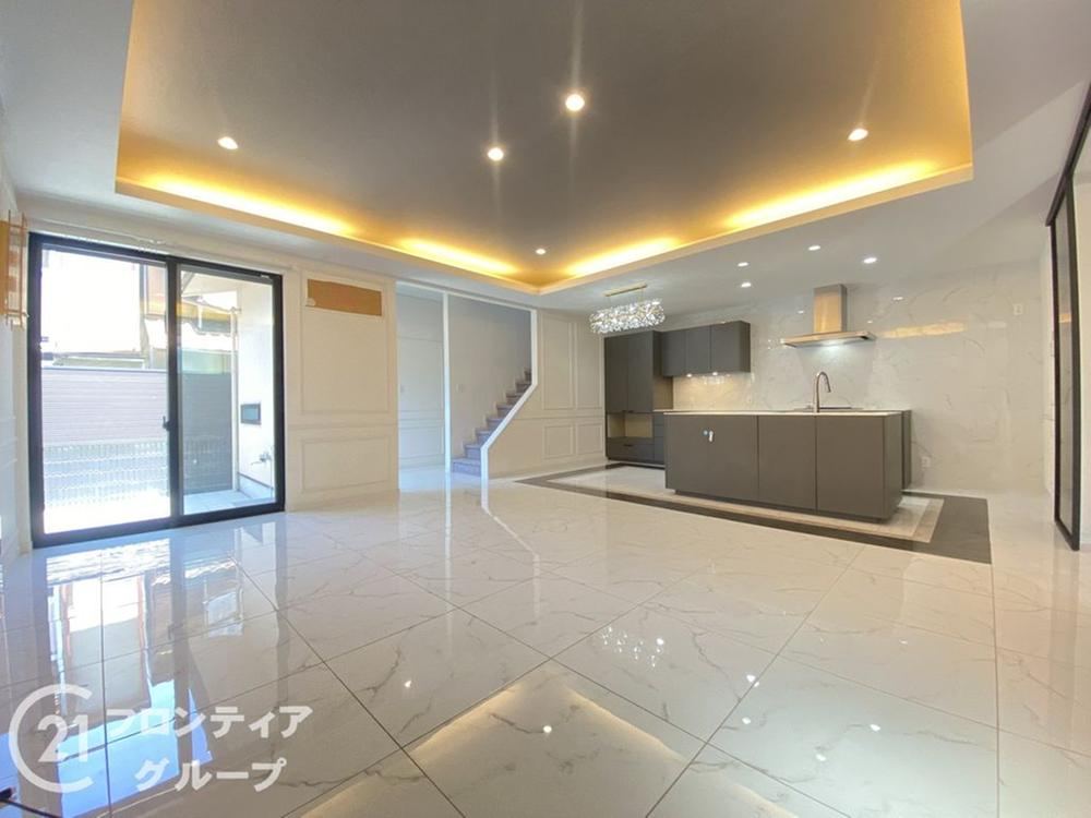 3LDK+S house in Asahi Ward, Osaka - Photo 1