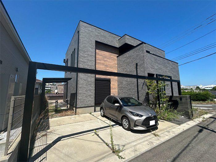 4LDK house in Tobata Ward, Kitakyushu, Fukuoka - Photo 1