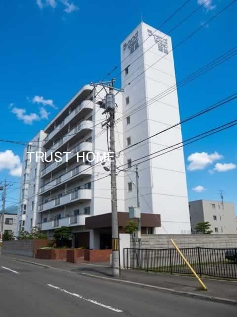 2LDK apartment in Chuo Ward, Sapporo, Hokkaido - Photo 1