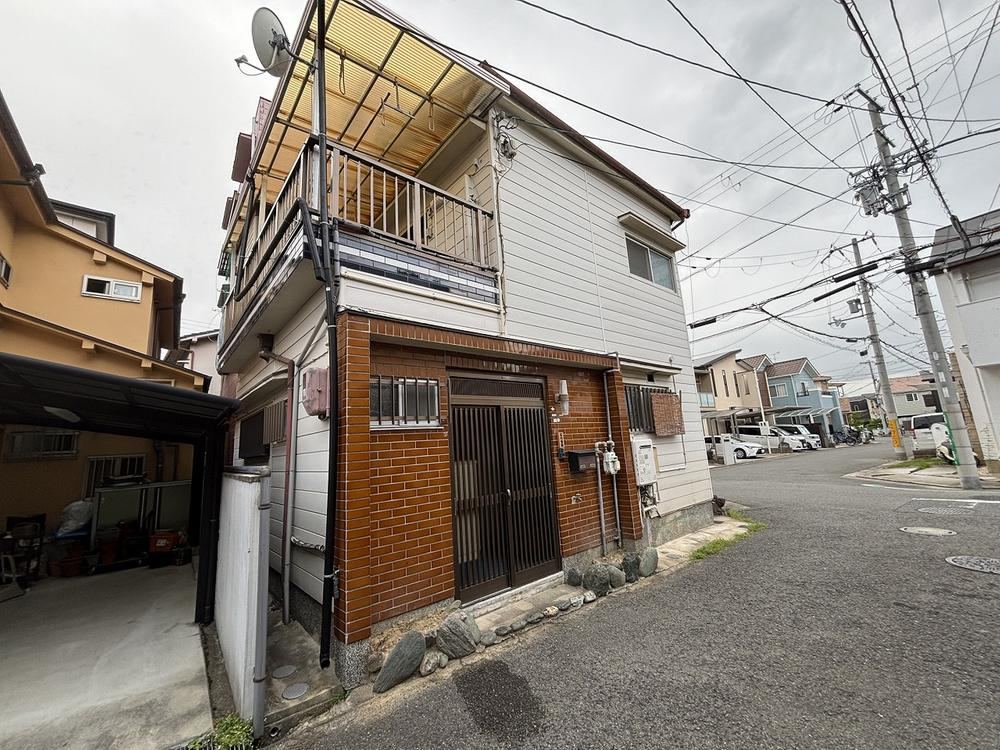 3LDK house in Higashi Ward, Sakai, Osaka - Photo 1