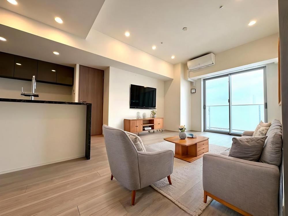 2LDK apartment in Toshima Ward, Tokyo - Photo 1