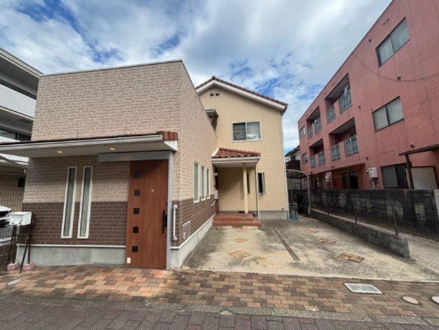 5LDK house in Fuchu, Aki District, Hiroshima - Photo 1
