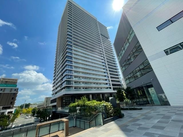 2LDK+S apartment in Mino, Osaka - Photo 1