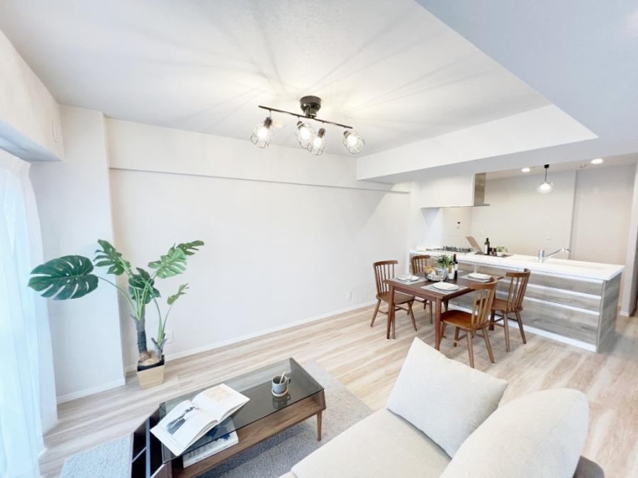 2LDK+S apartment in Hachioji, Tokyo - Photo 1