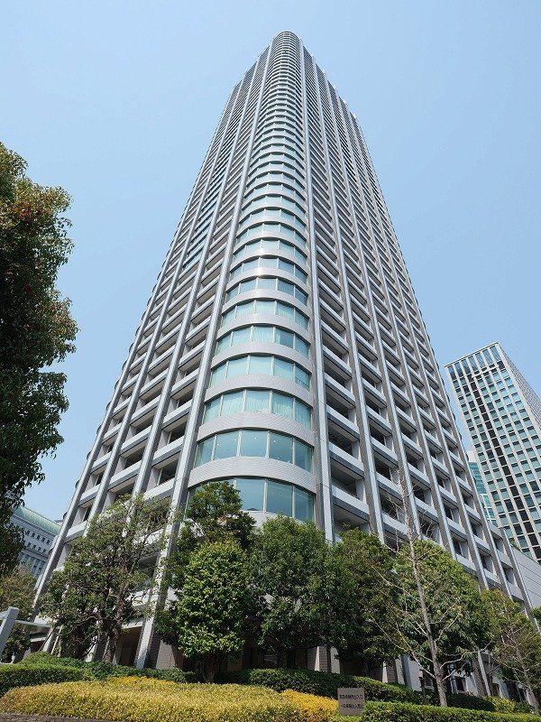 3LDK apartment in Minato Ward, Tokyo - Photo 1