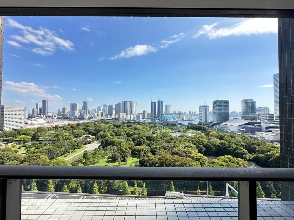 1LDK+2S apartment in Minato Ward, Tokyo - Photo 1