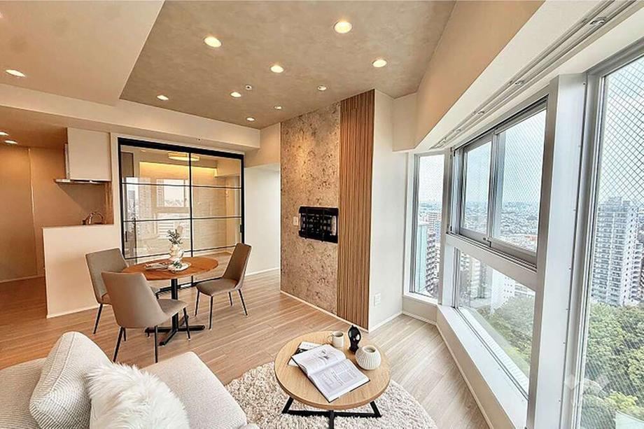 2LDK apartment in Toshima Ward, Tokyo - Photo 1
