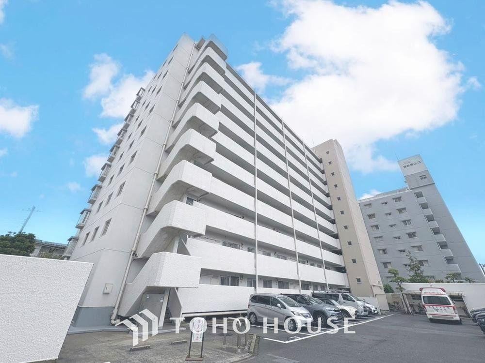 4LDK apartment in Funabashi, Chiba - Photo 1