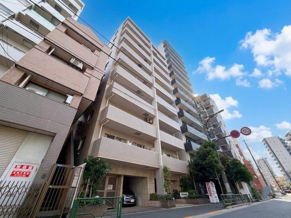 2LDK apartment in Taito Ward, Tokyo - Photo 1
