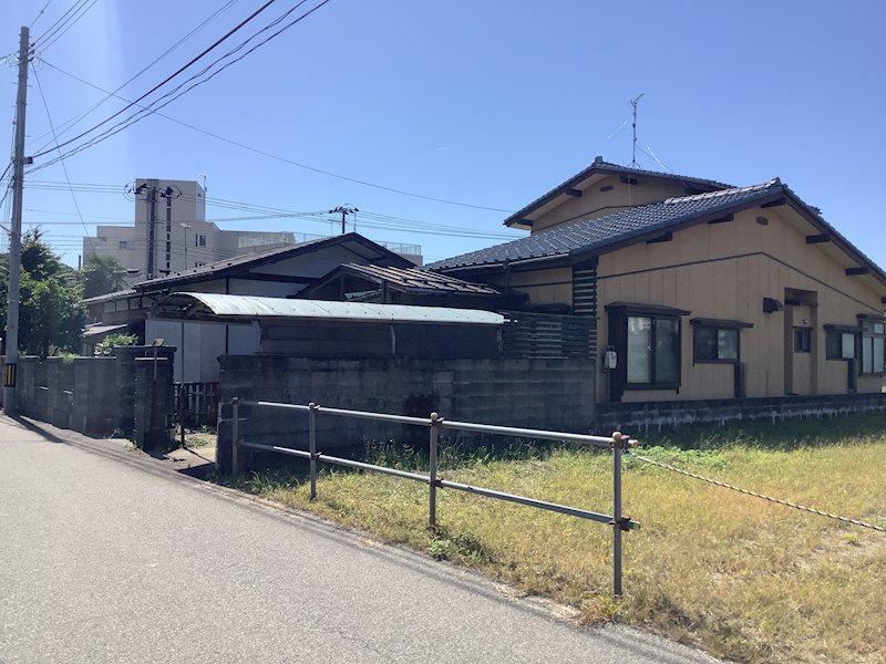 5DK house in Murakami, Niigata - Photo 1