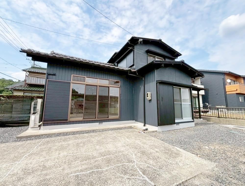 4LDK house in Yamagata, Gifu - Photo 1