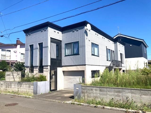 3LDK house in Kitahiroshima, Hokkaido - Photo 1
