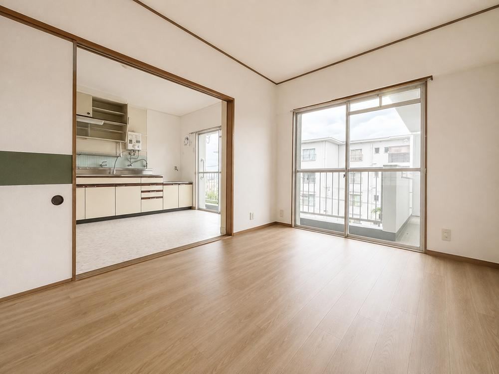 3DK apartment in Oyamazaki, Otokuni District, Kyoto - Photo 1