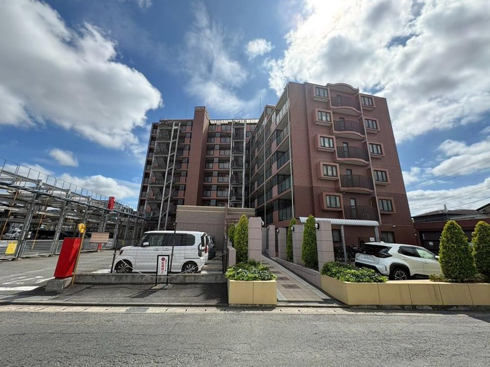 3LDK apartment in Matsudo, Chiba - Photo 1