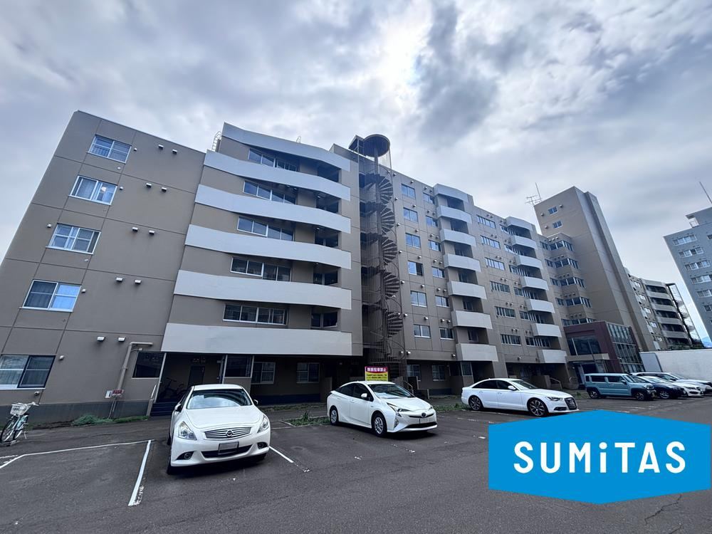 3LDK apartment in Nishi Ward, Sapporo, Hokkaido - Photo 1
