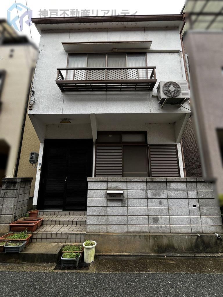 5DK house in Hyogo Ward, Kobe, Hyogo - Photo 1