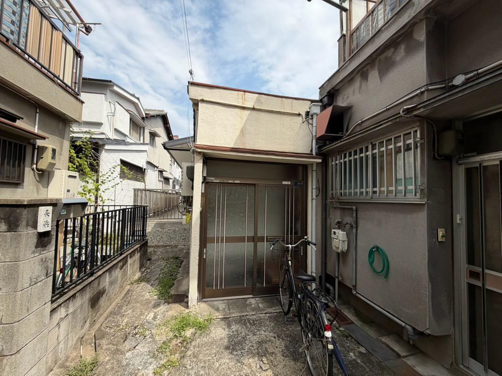 2K house in Amagasaki, Hyogo - Photo 1