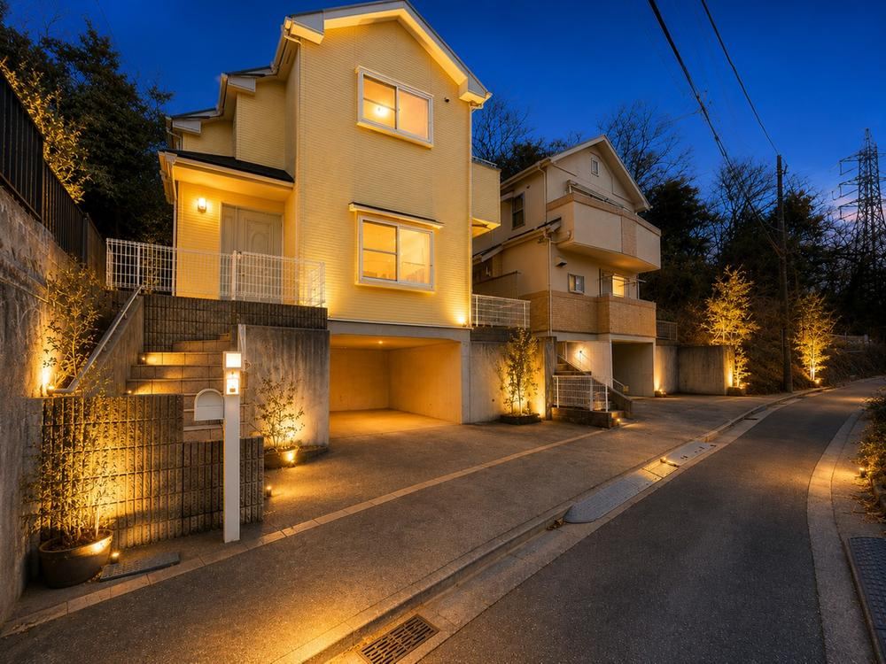 4DK house in Totsuka Ward, Yokohama, Kanagawa - Photo 1
