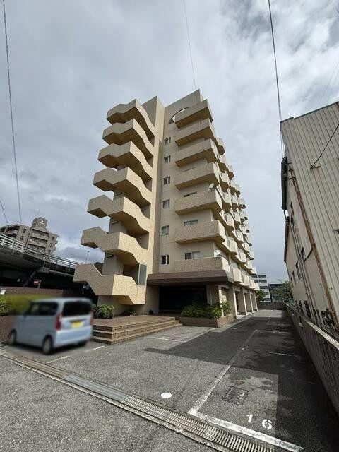 2LDK apartment in Kochi, Kochi - Photo 1