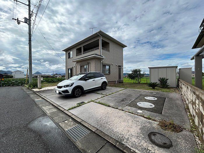 4LDK house in Takamatsu, Kagawa - Photo 1