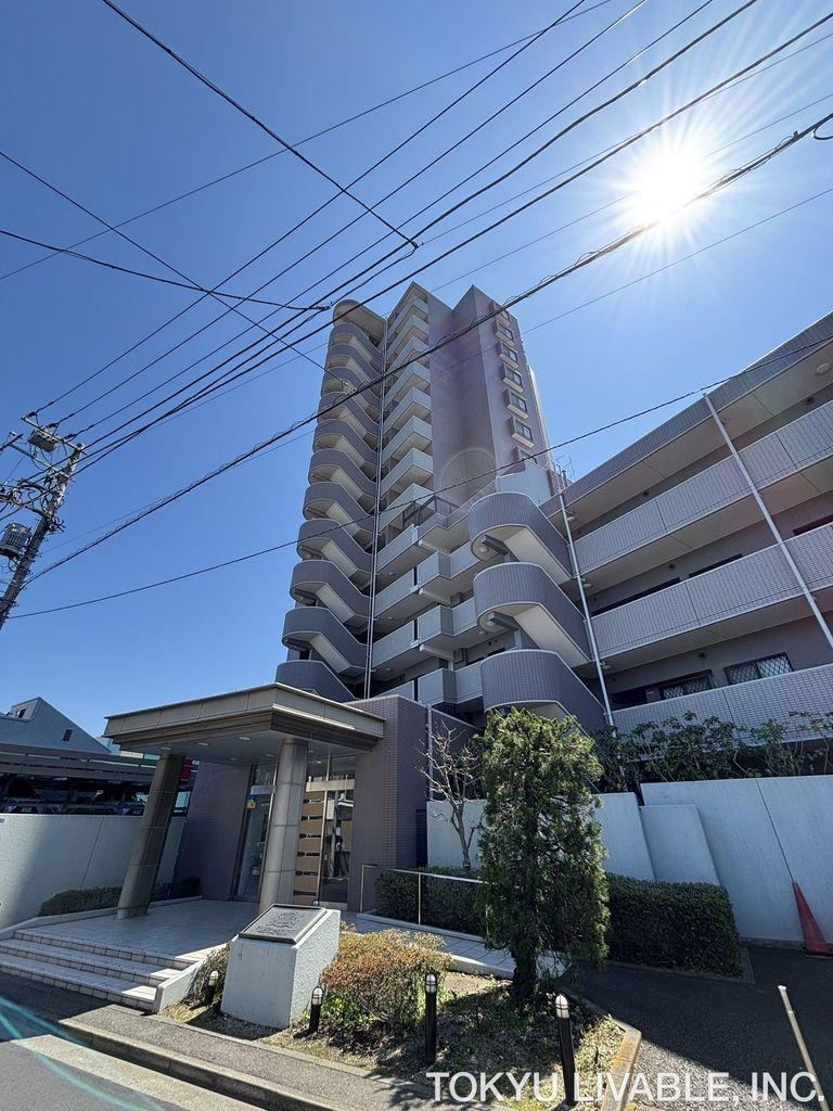 3LDK apartment in Yamato, Kanagawa - Photo 1