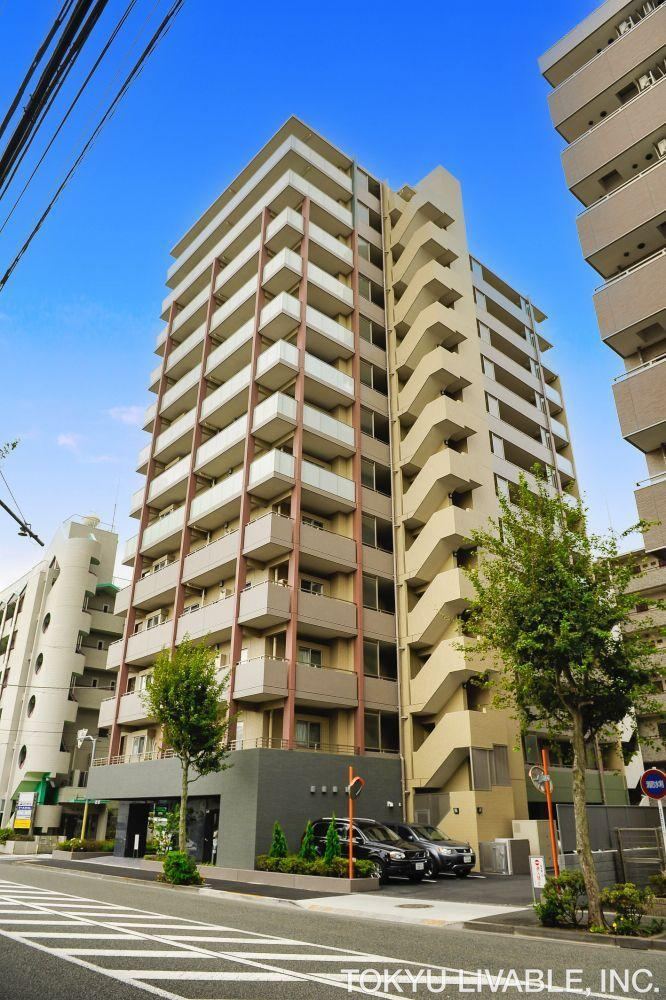 2LDK apartment in Machida, Tokyo - Photo 1