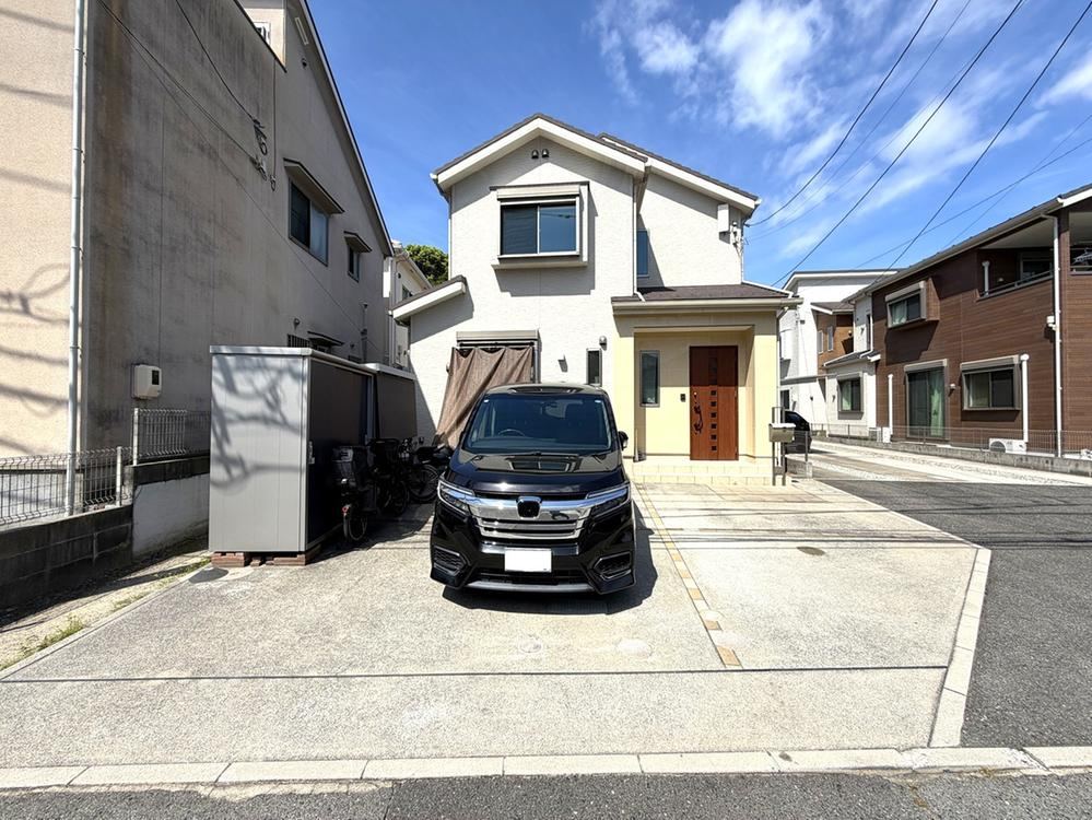 4LDK house in Minami Ward, Hiroshima - Photo 1