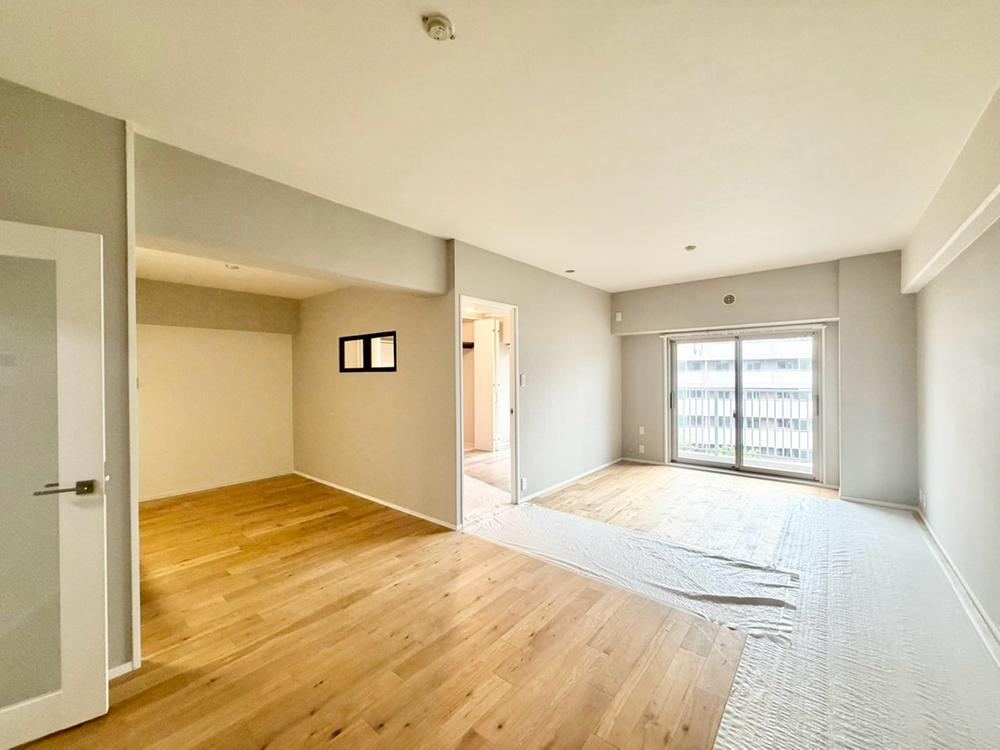 3LDK apartment in Suminoe Ward, Osaka - Photo 1