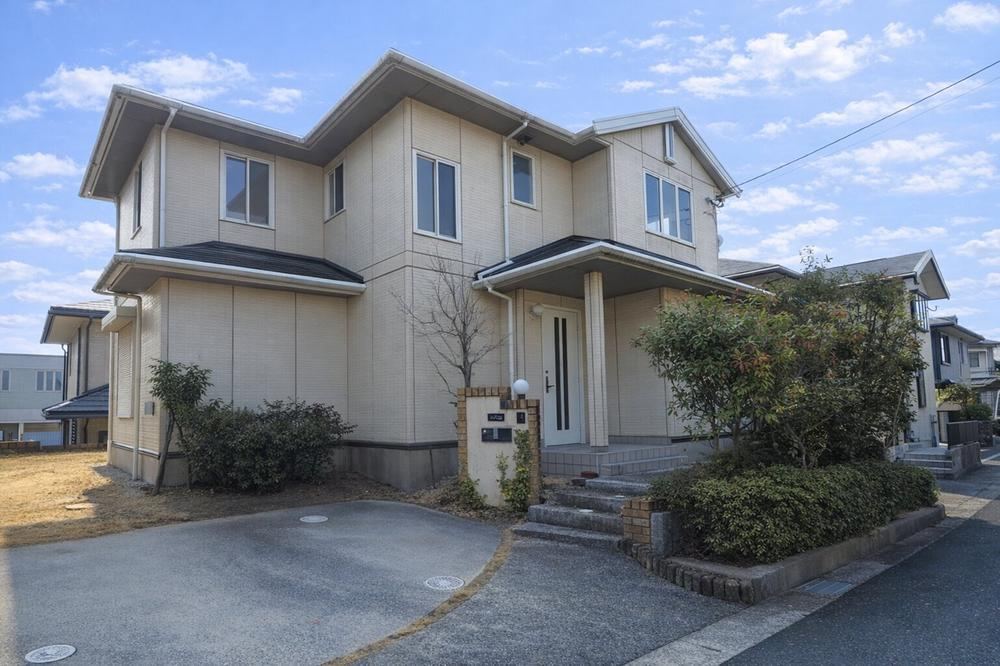 5LDK house in Munakata, Fukuoka - Photo 1
