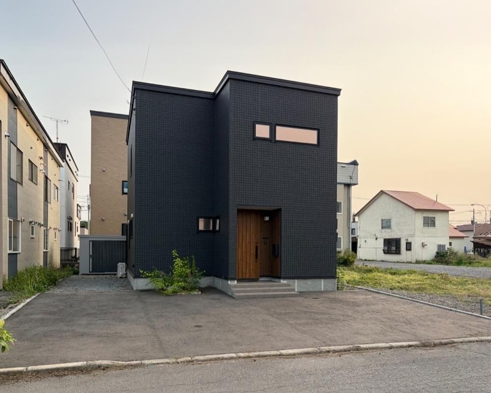 4LDK house in Asahikawa, Hokkaido - Photo 1