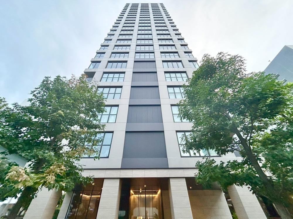 1LDK apartment in Minato Ward, Tokyo - Photo 1