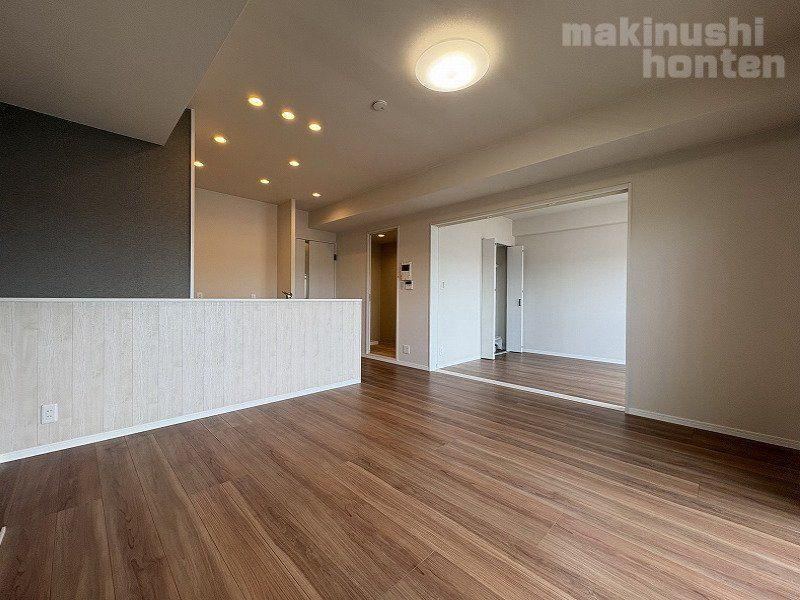 3LDK apartment in Fujiidera, Osaka - Photo 1