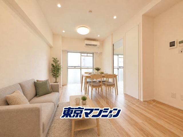 1LDK+S apartment in Chuo Ward, Tokyo - Photo 1