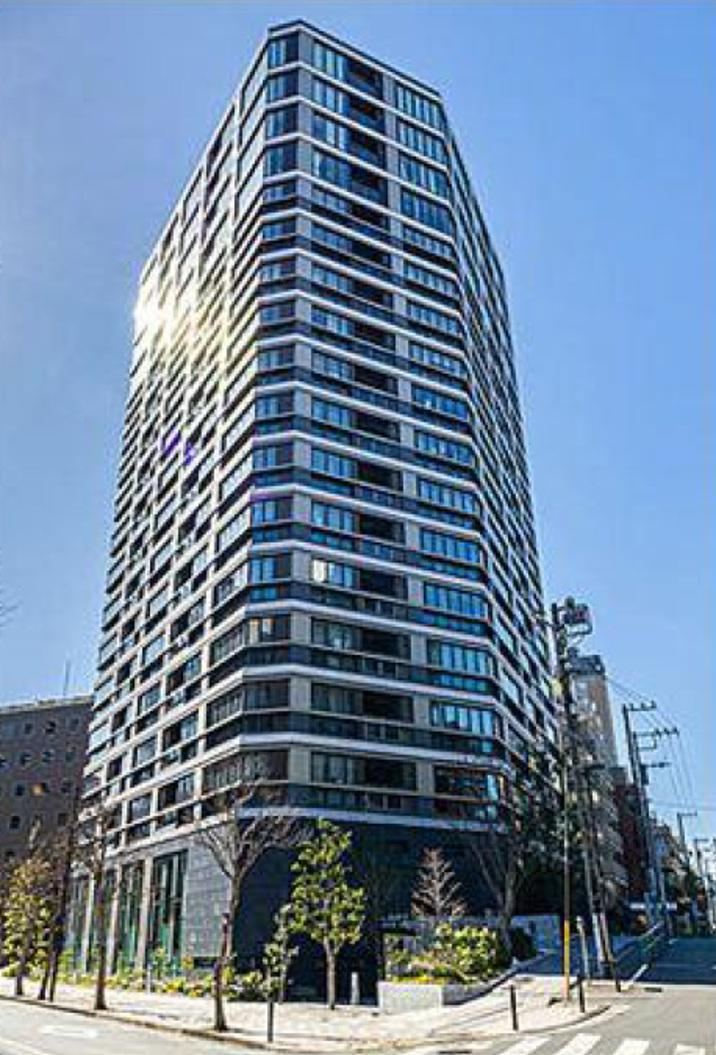 3LDK apartment in Chiyoda Ward, Tokyo - Photo 1