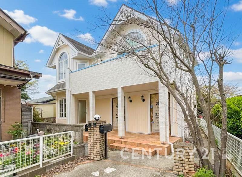 4LDK house in Asahi Ward, Yokohama, Kanagawa - Photo 1
