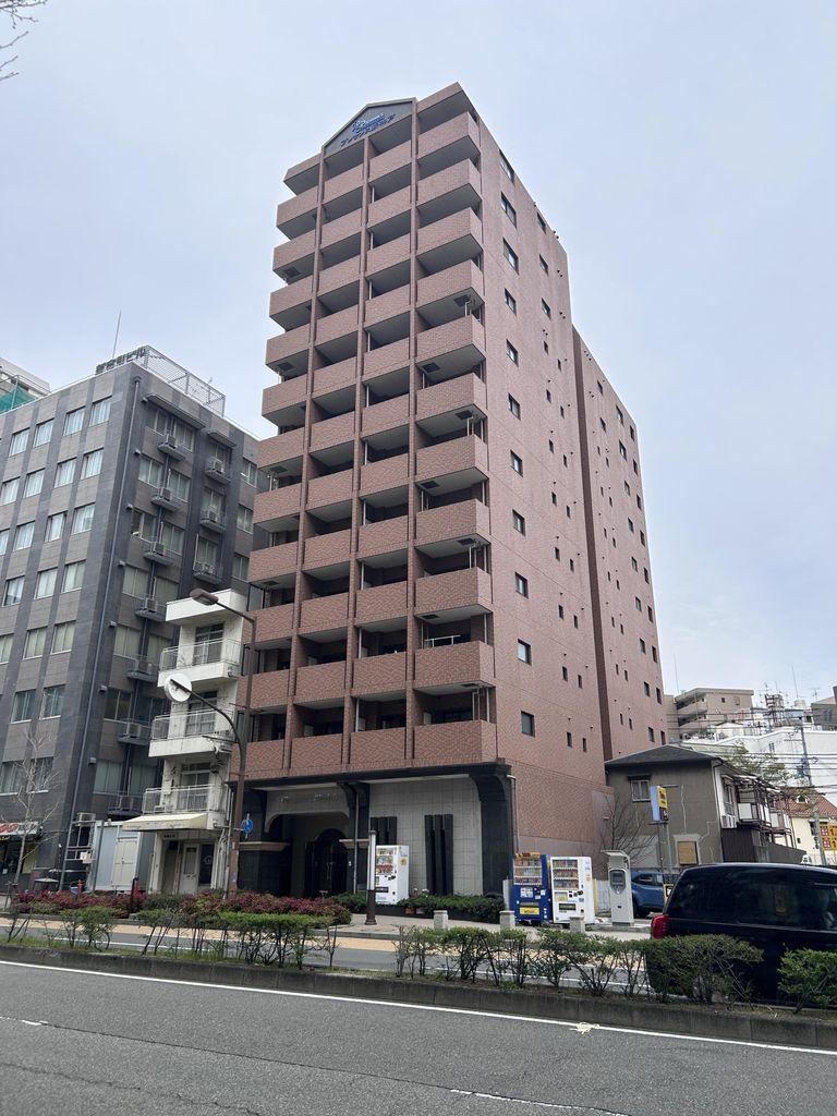 1LDK apartment in Chuo Ward, Kobe, Hyogo - Photo 1