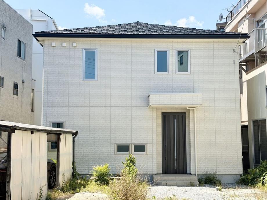 6LDK house in Sumida Ward, Tokyo - Photo 1