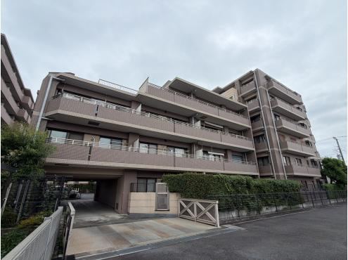 3LDK apartment in Izumi Ward, Yokohama, Kanagawa - Photo 1