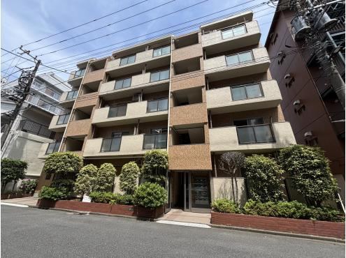1LDK apartment in Sumida Ward, Tokyo - Photo 1