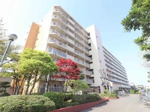 3LDK apartment in Nagareyama, Chiba - Photo 1