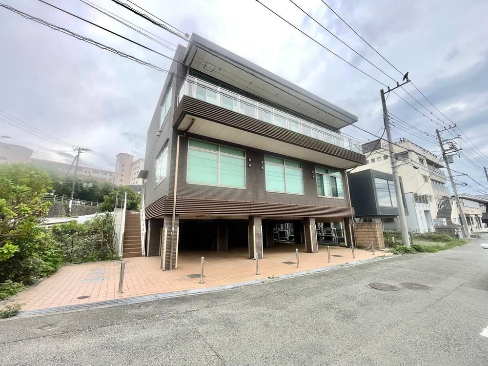 4LDK+3S house in Miura, Kanagawa - Photo 1
