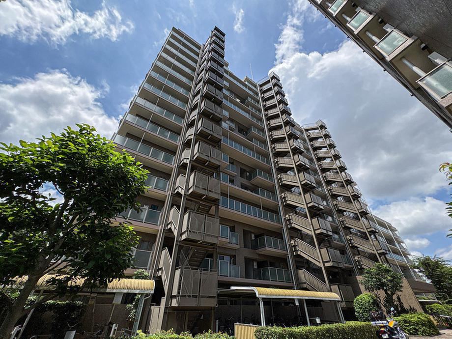 3LDK apartment in Fujimino, Saitama - Photo 1