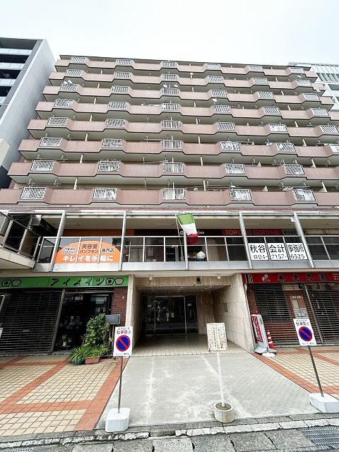 2LDK apartment in Nagareyama, Chiba - Photo 1